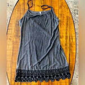 Tunic style tank with edging